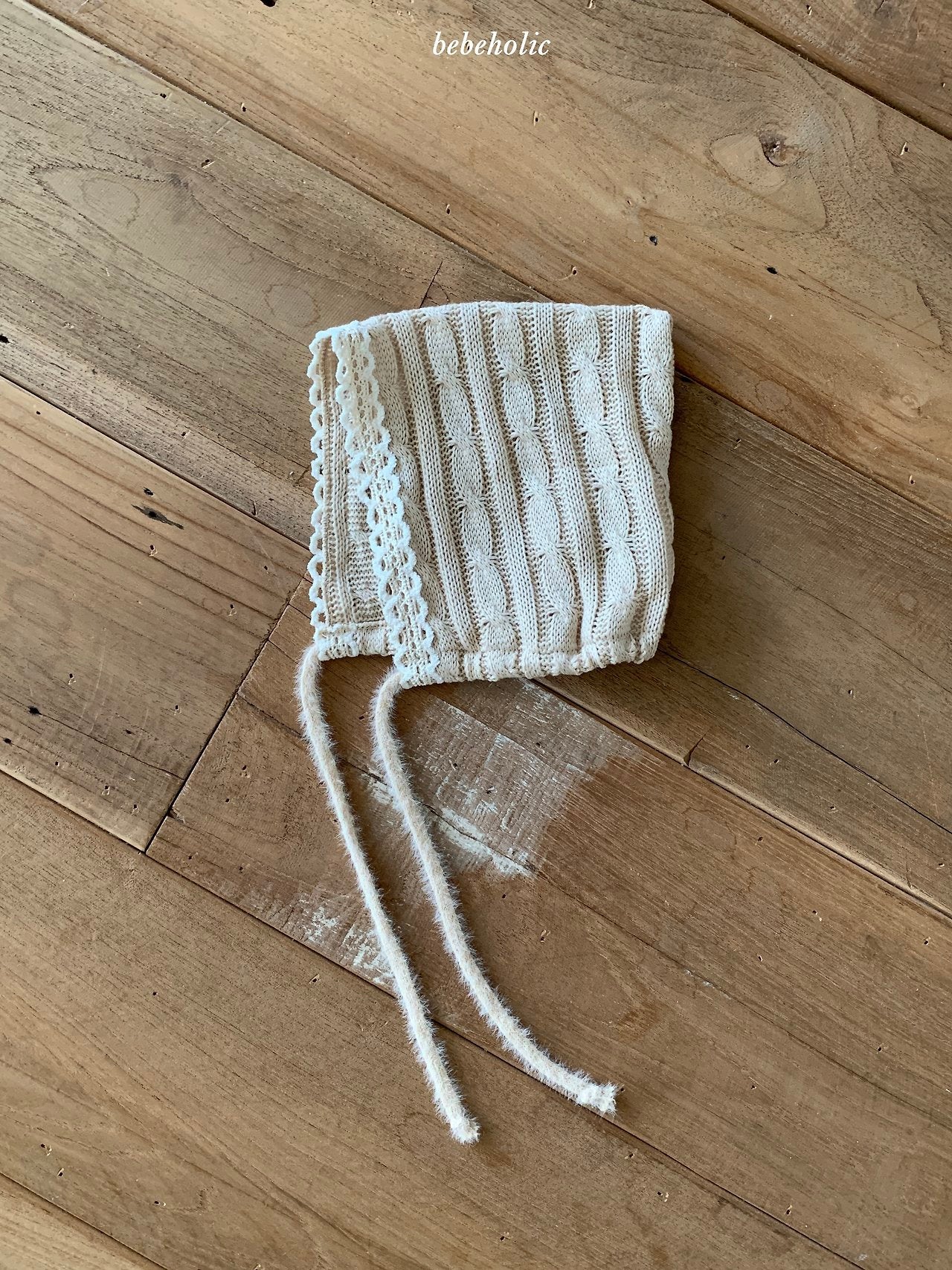 ［bebe holic］Twist knit bonnet