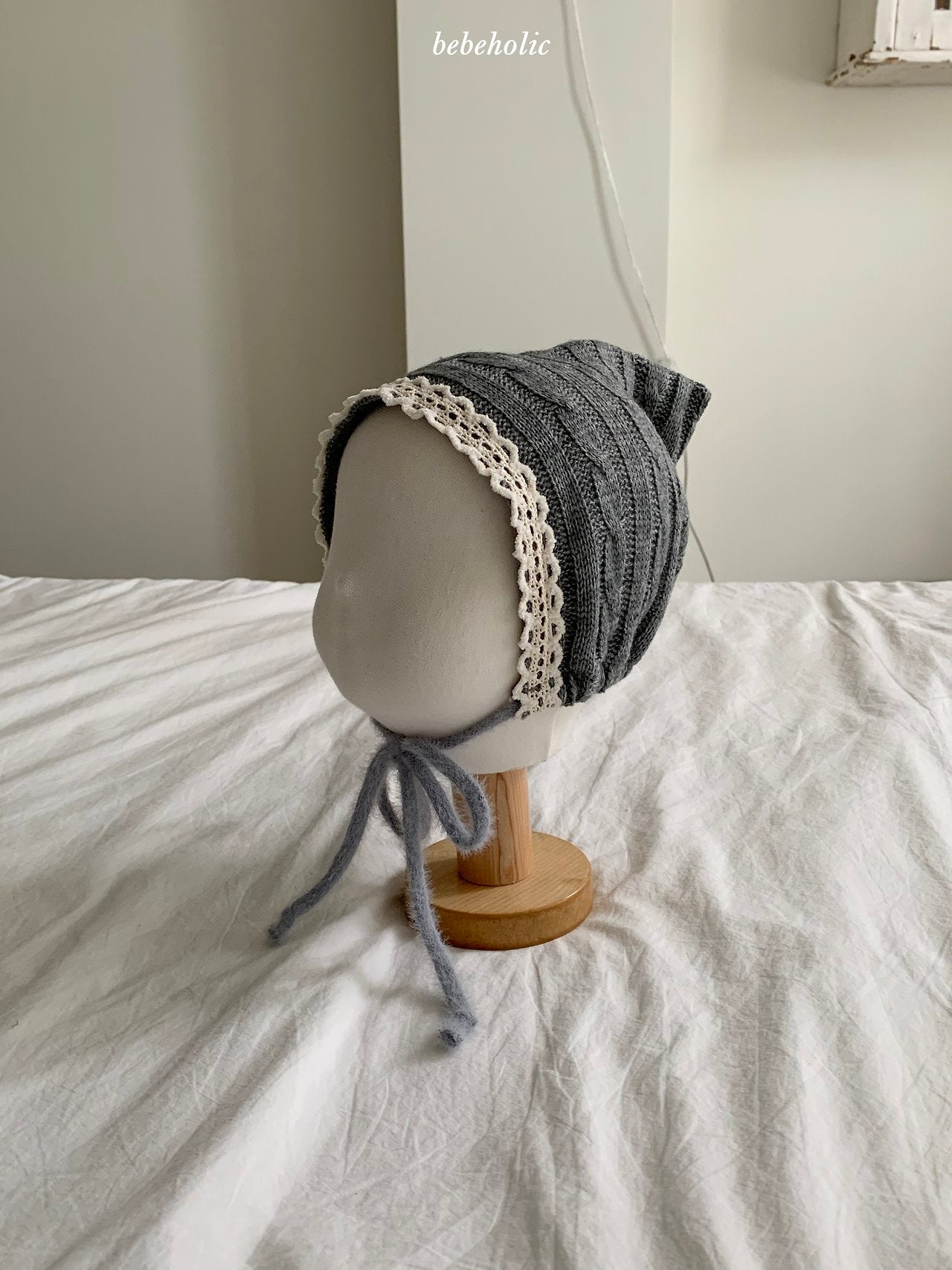 ［bebe holic］Twist knit bonnet