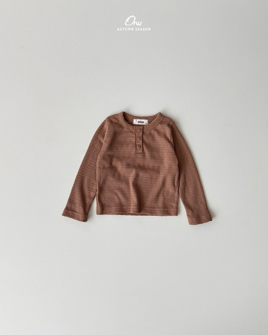 ［onu］Cracker button tee