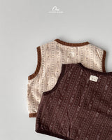 ［onu］Cream quilting vest
