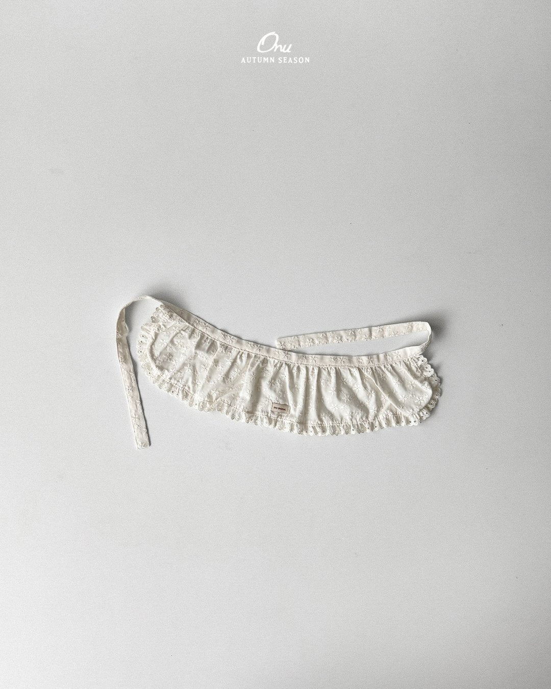 ［onu］Shirring apron