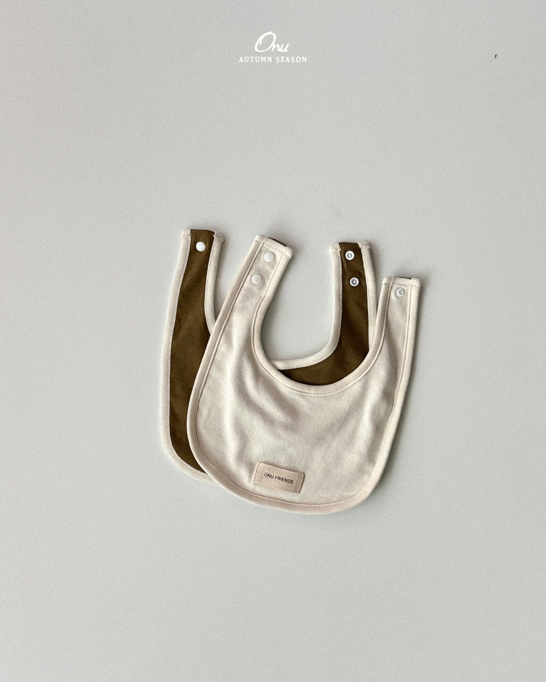 ［onu］Reversible bib