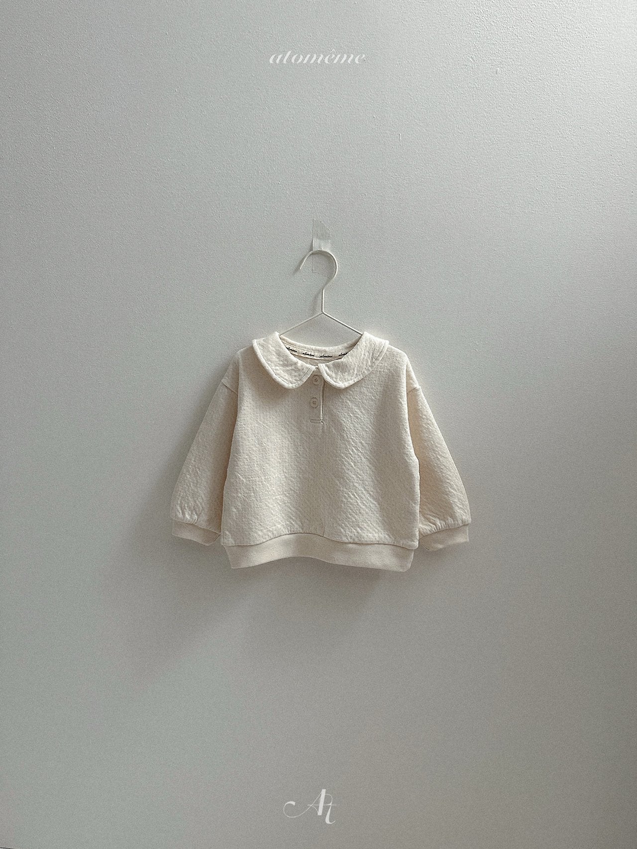 ［atomeme］Butter Collar Sweatshirt