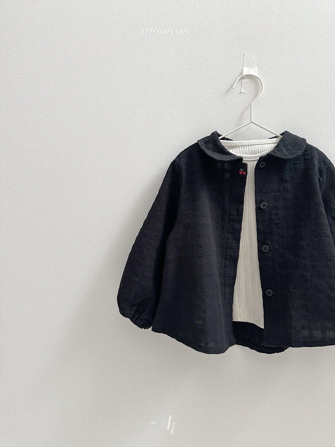 ［atomeme］Cherry Collar Blouse
