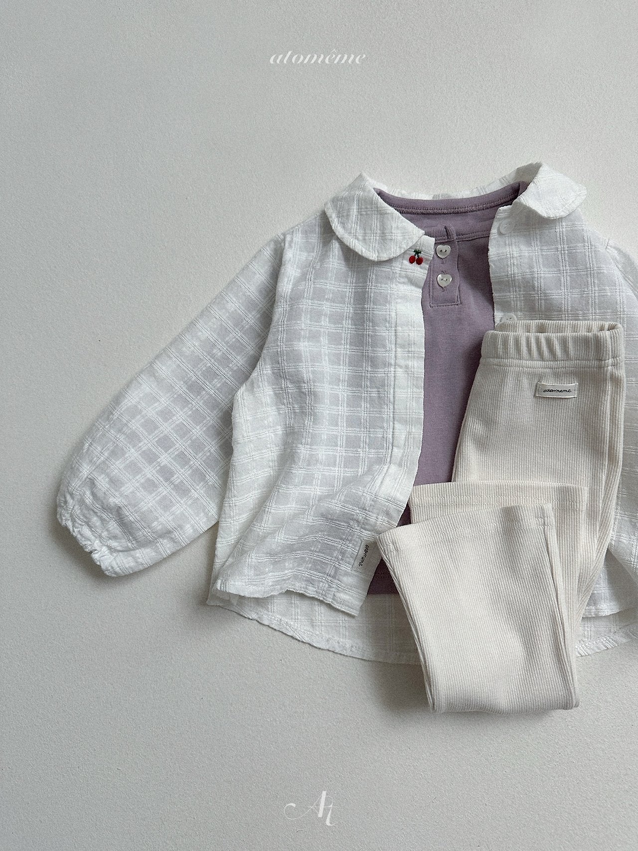 ［atomeme］Cherry Collar Blouse