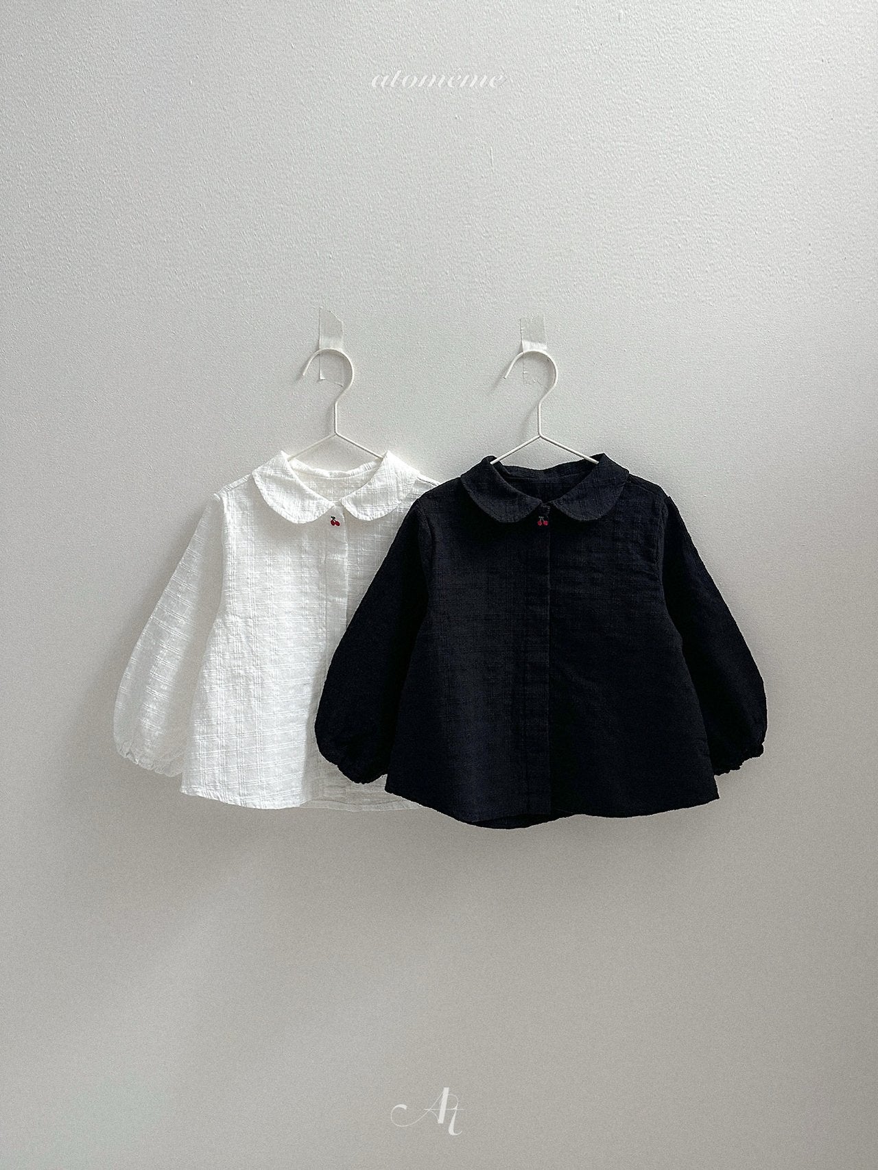 ［atomeme］Cherry Collar Blouse