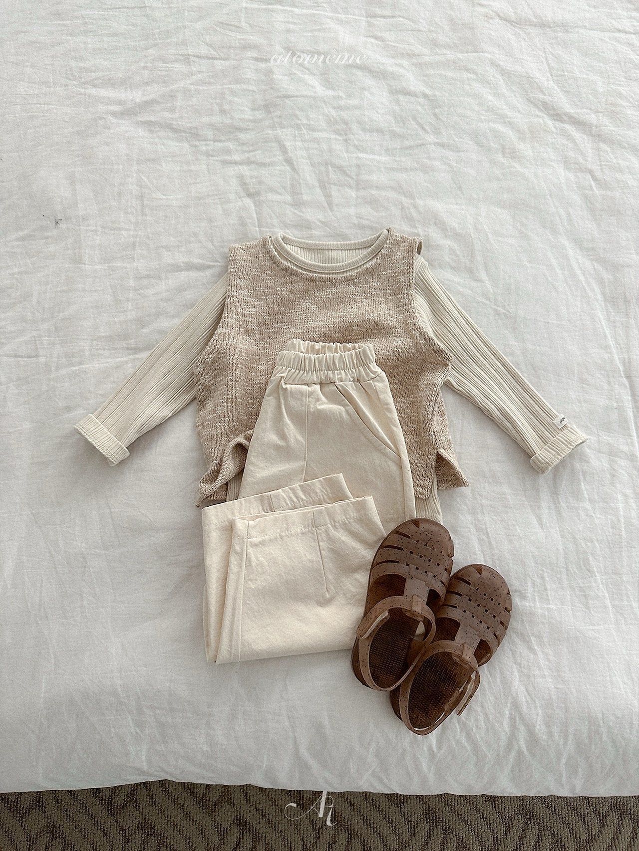 ［atomeme］Nut Wool Vest
