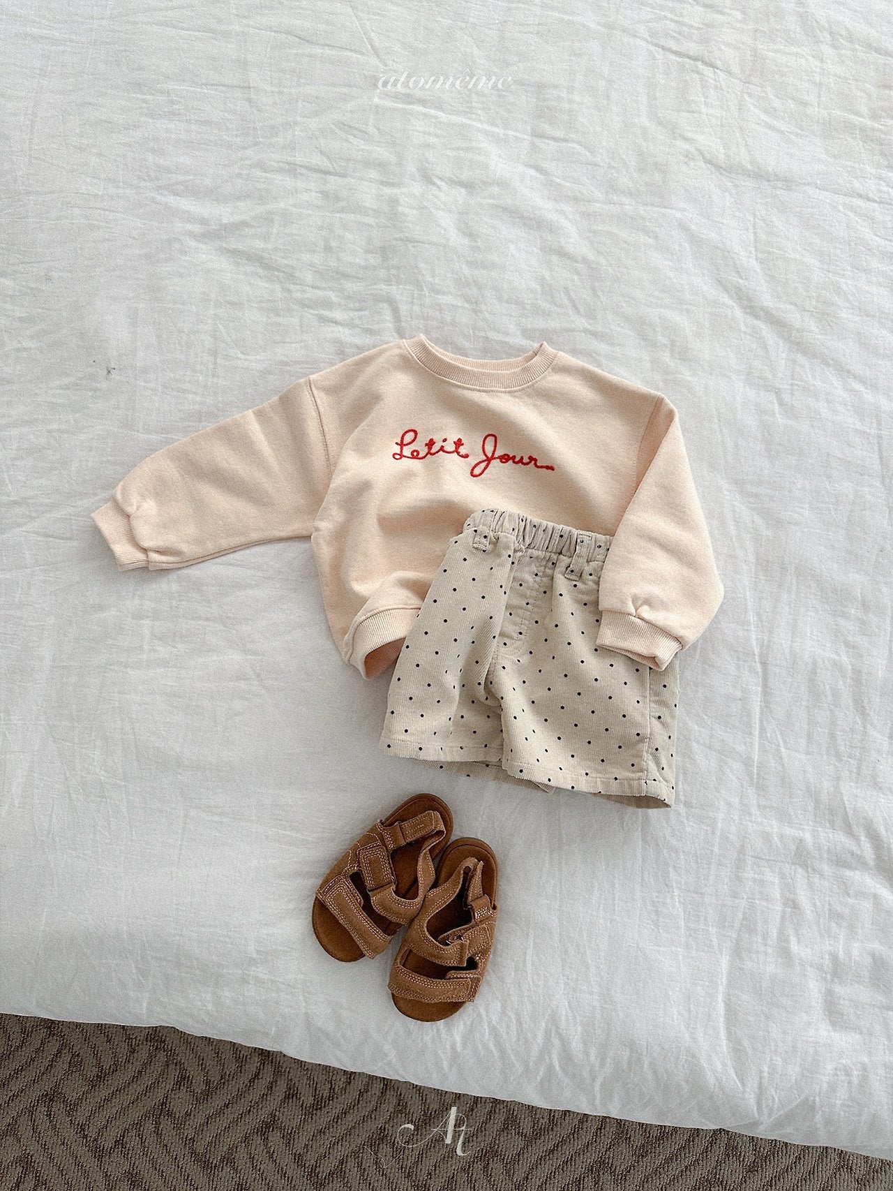 ［atomeme］Petit Jour Sweatshirt