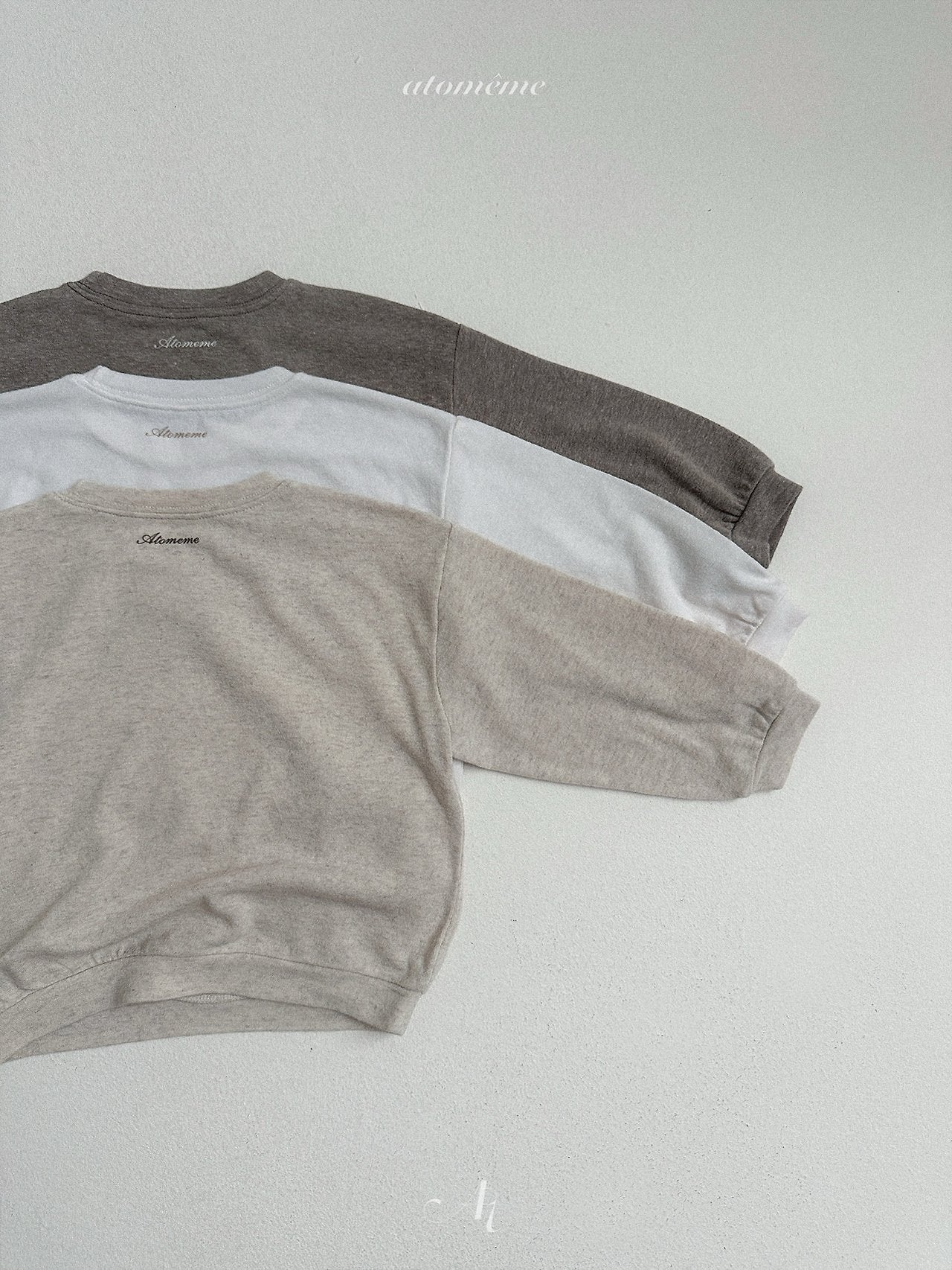 ［atomeme］Ove Sweatshirt