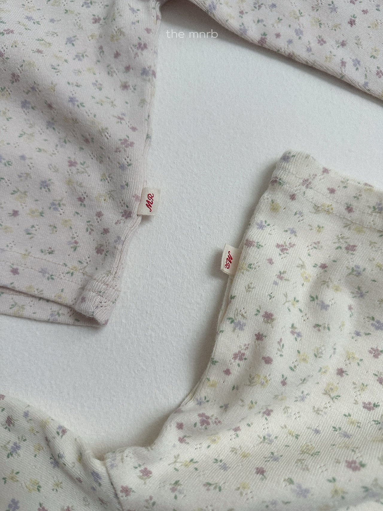 ［minirobe］Cotton Eyelet Flower Tee