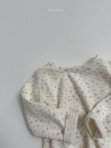 ［minirobe］Cotton Eyelet Flower Tee