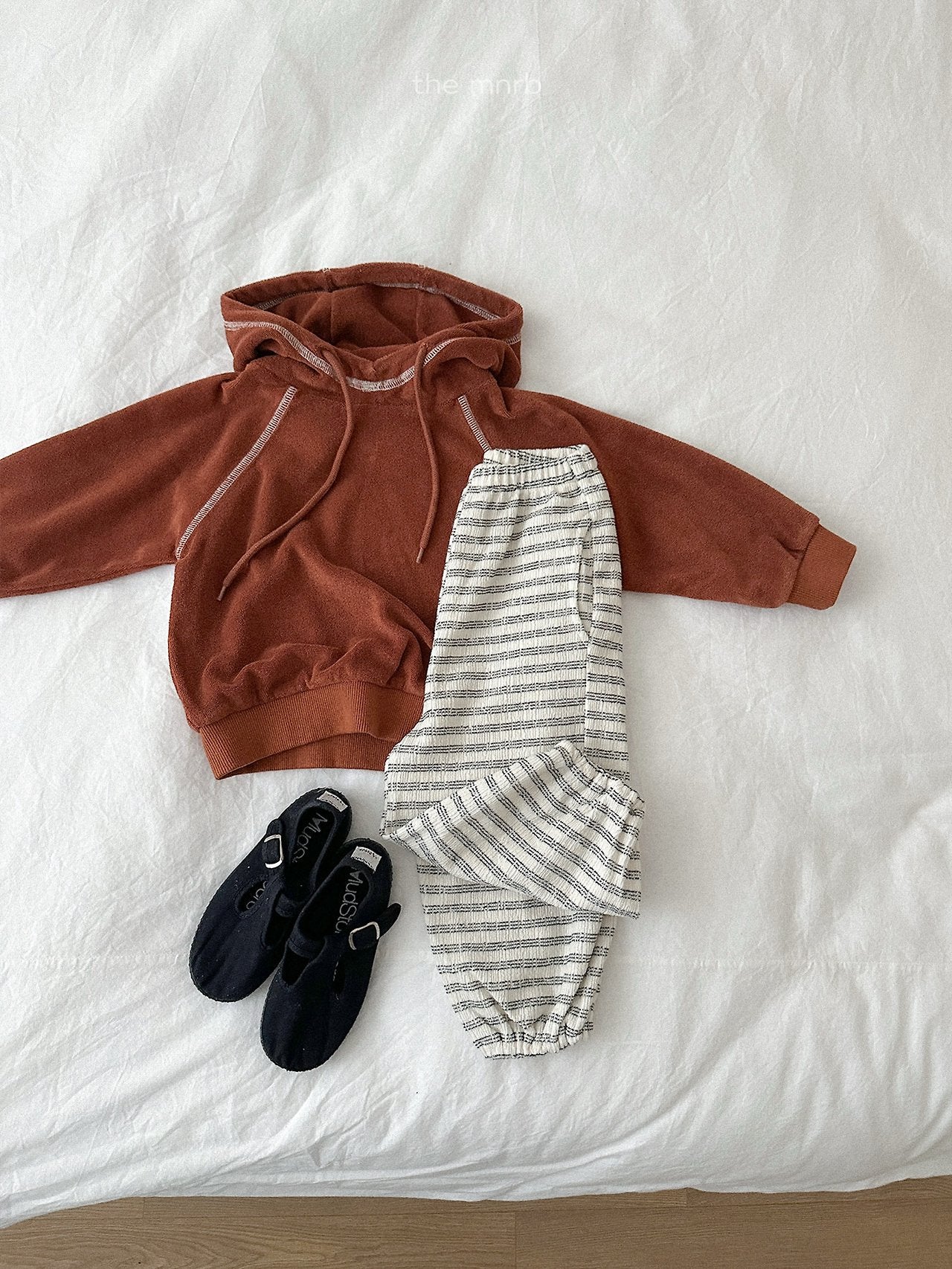 ［minirobe］Day Stripe Jogger Pants