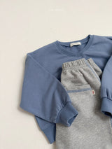 ［minirobe］Low V Neck Sweatshirt