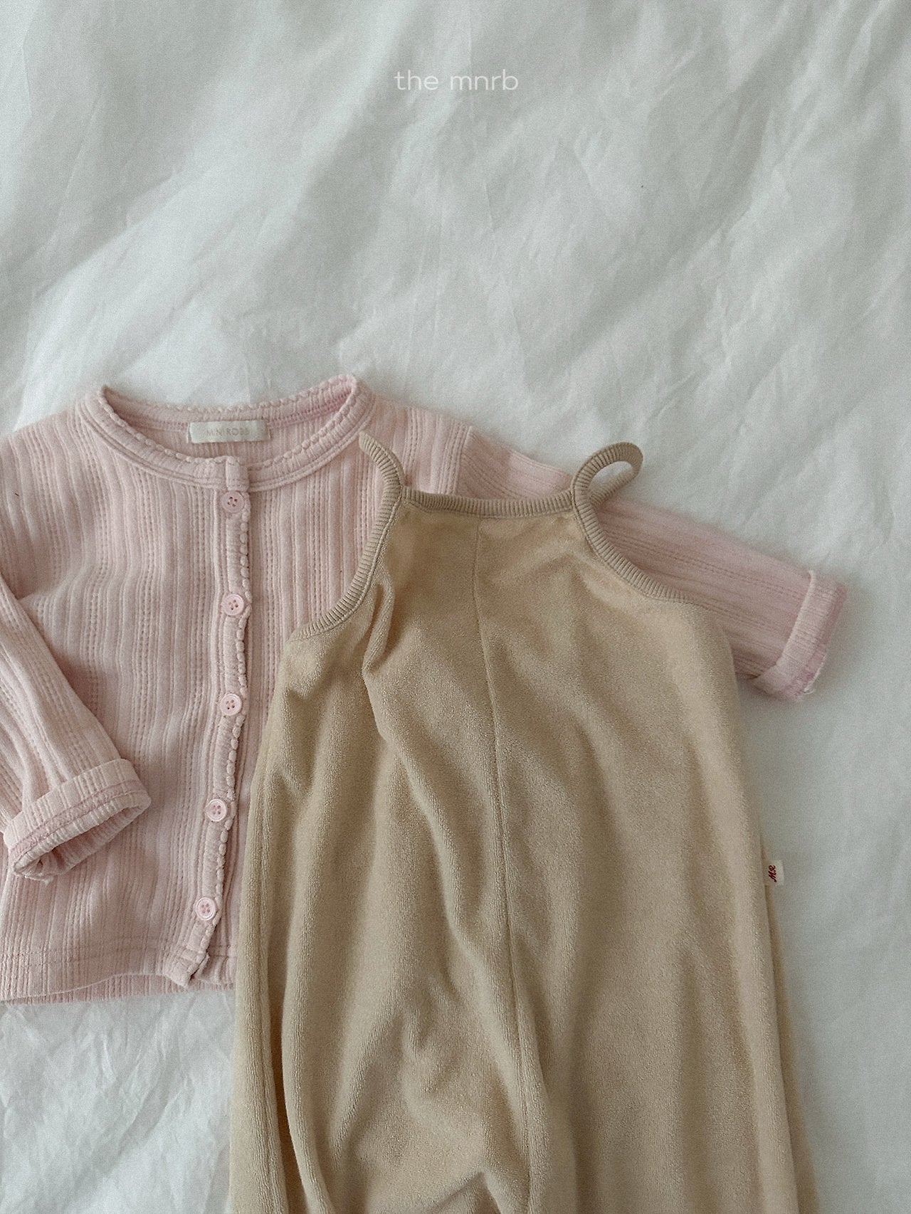 ［minirobe］Eyelet Cardigan