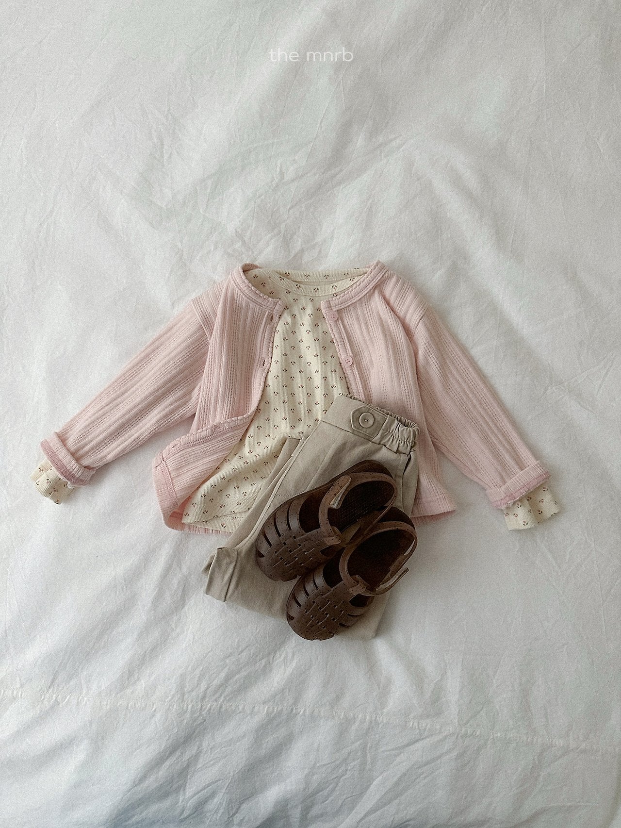 ［minirobe］Eyelet Cardigan