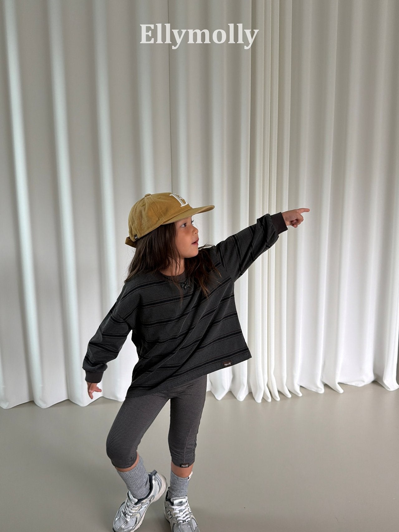 ［ELLY MOLLY］Soft motion leggings