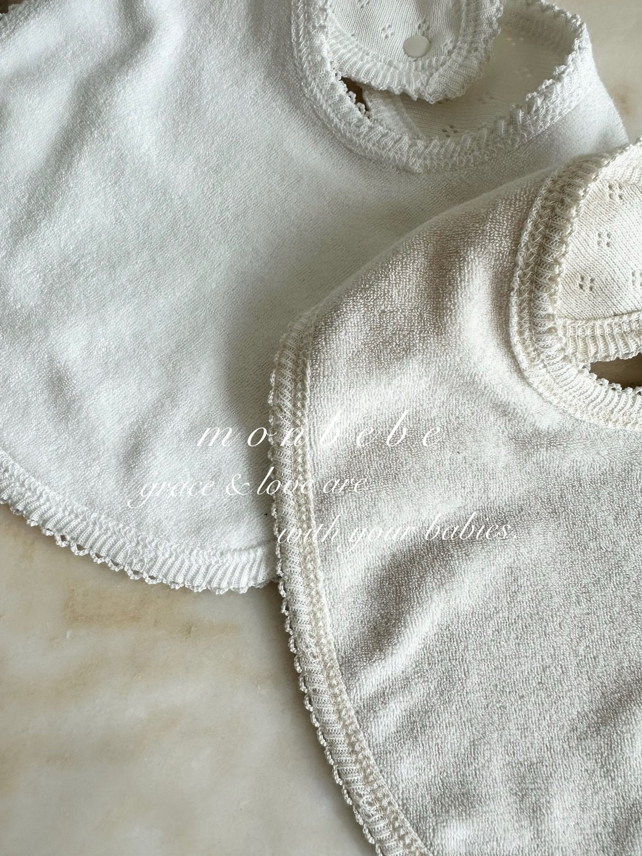 ［monbebe］Eyelet cotton bib