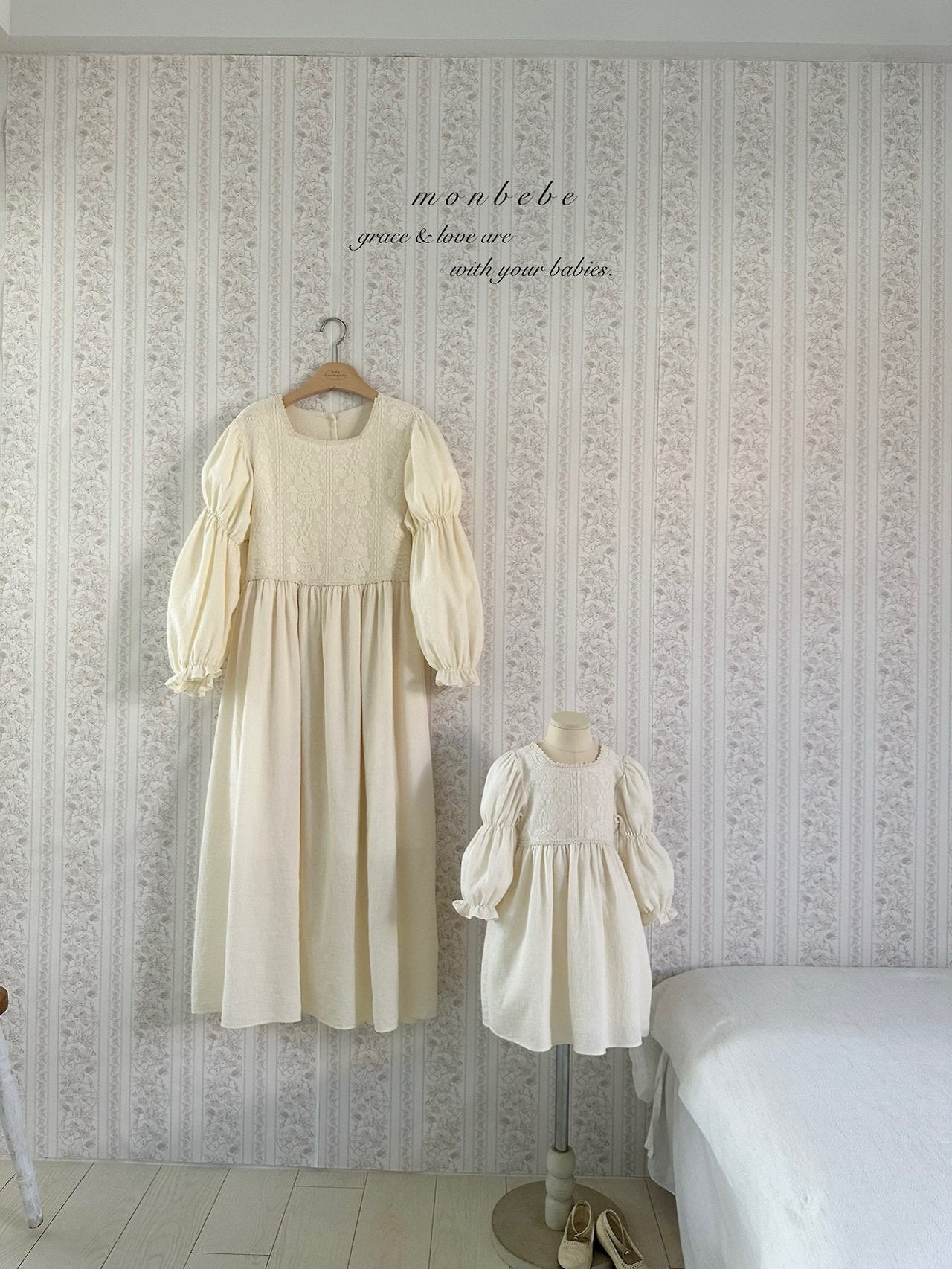 ［monbebe］Rose lace one-piece (kids)