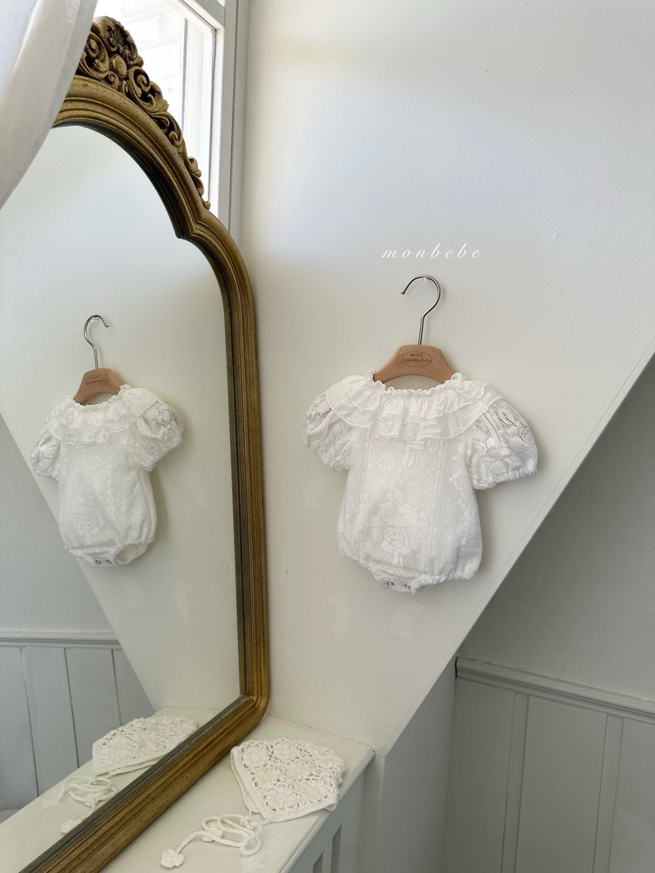 ［monbebe］Lace special rompers