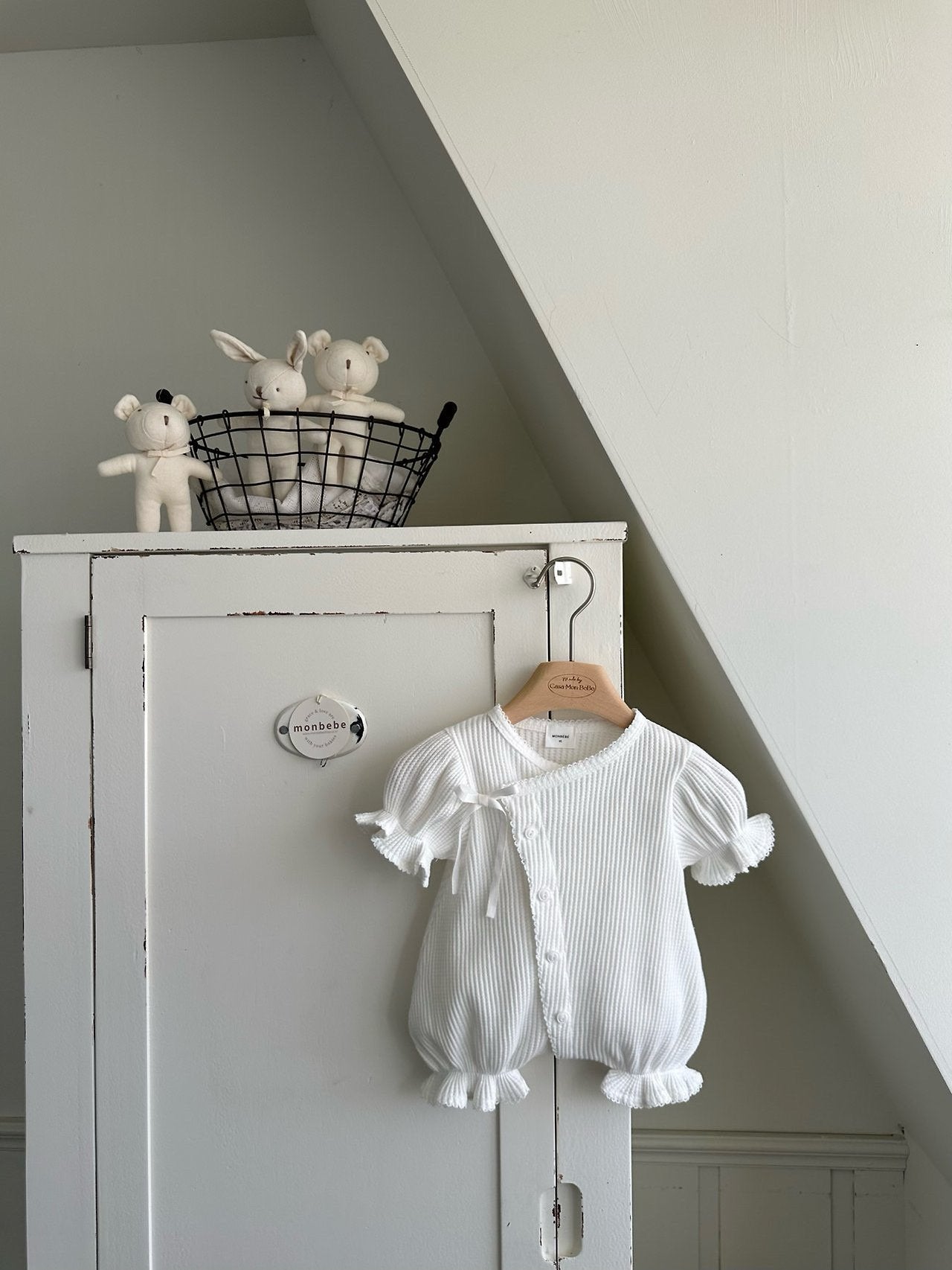［monbebe］Cream waffle newborn rompers set