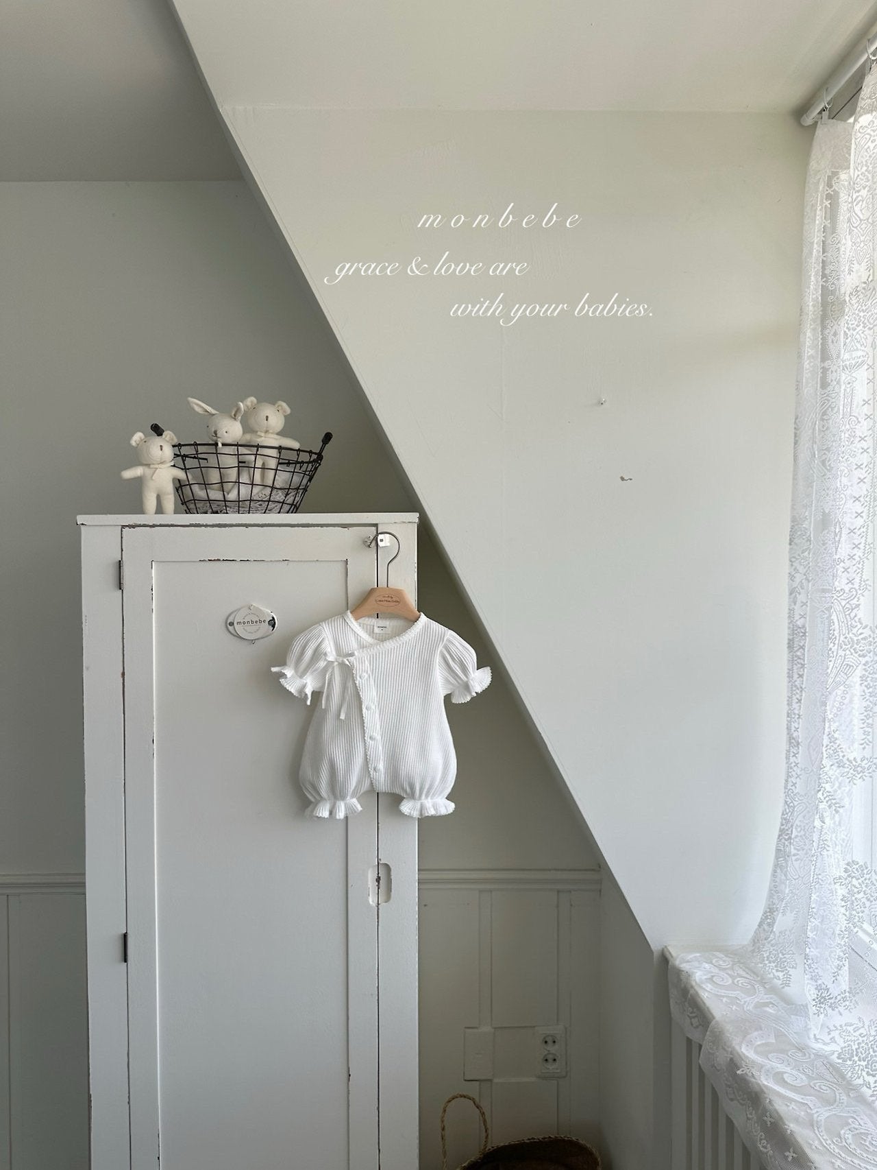 ［monbebe］Cream waffle newborn rompers set