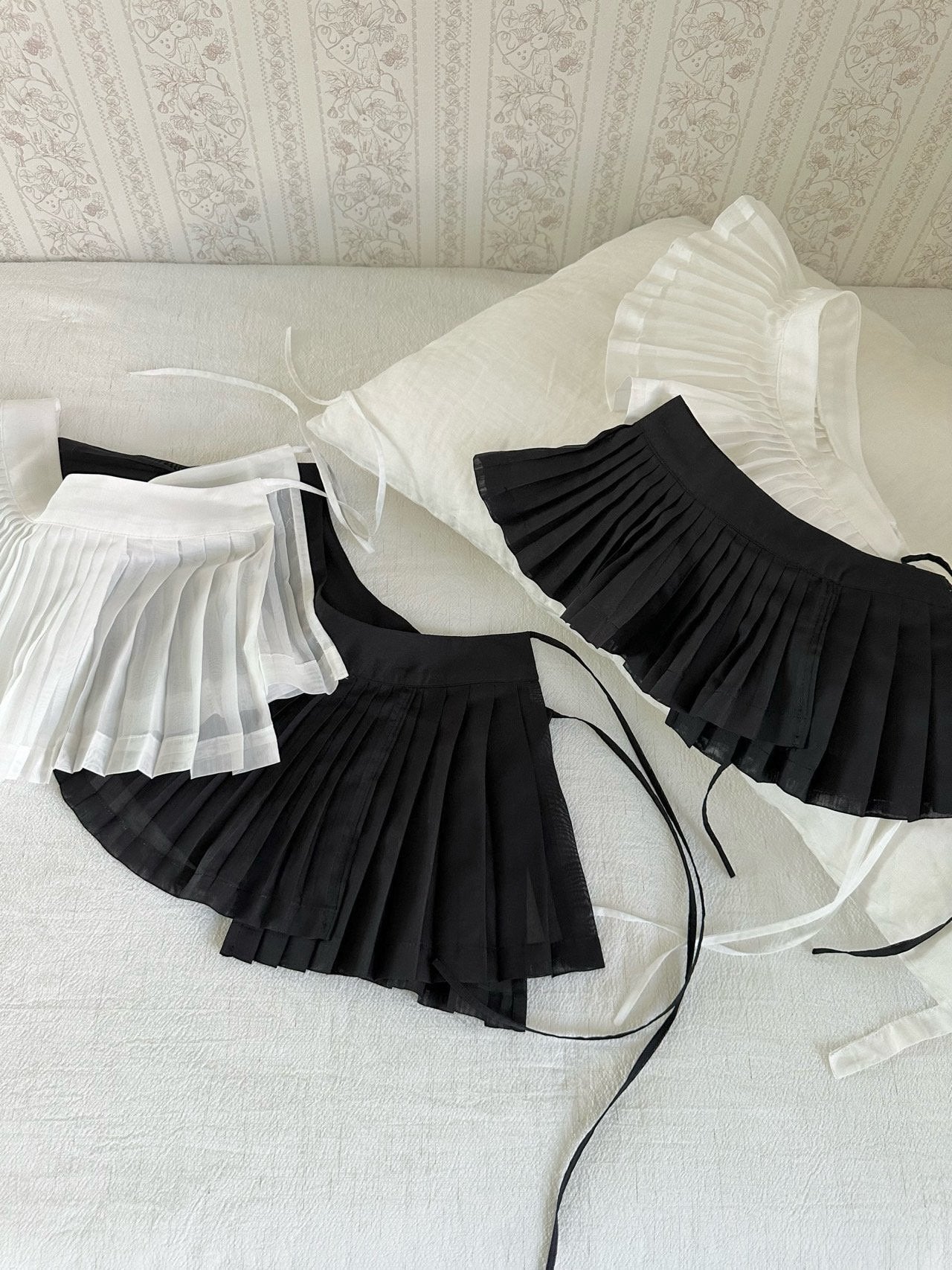 ［monbebe］Layered pleats apron (kids)