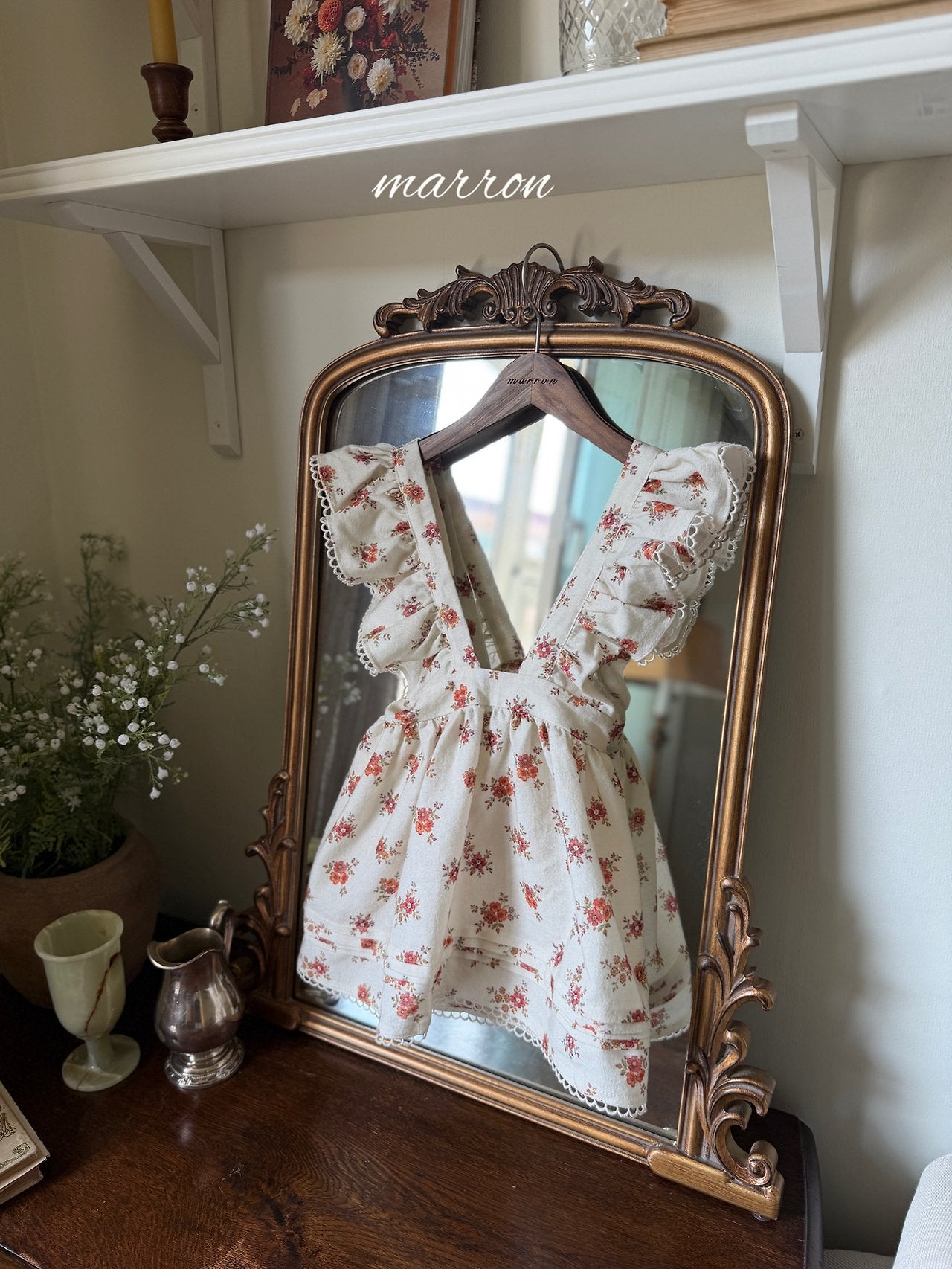 ［marron］Flower frill apron