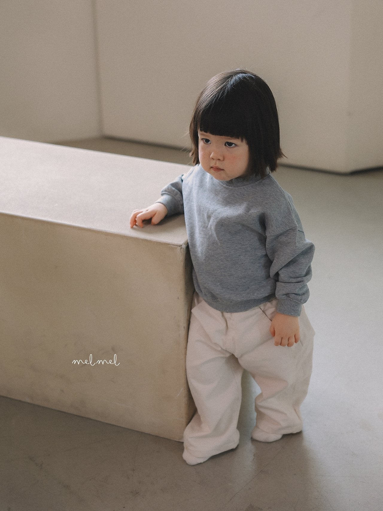 ［melmel］Regular Sweatshirt