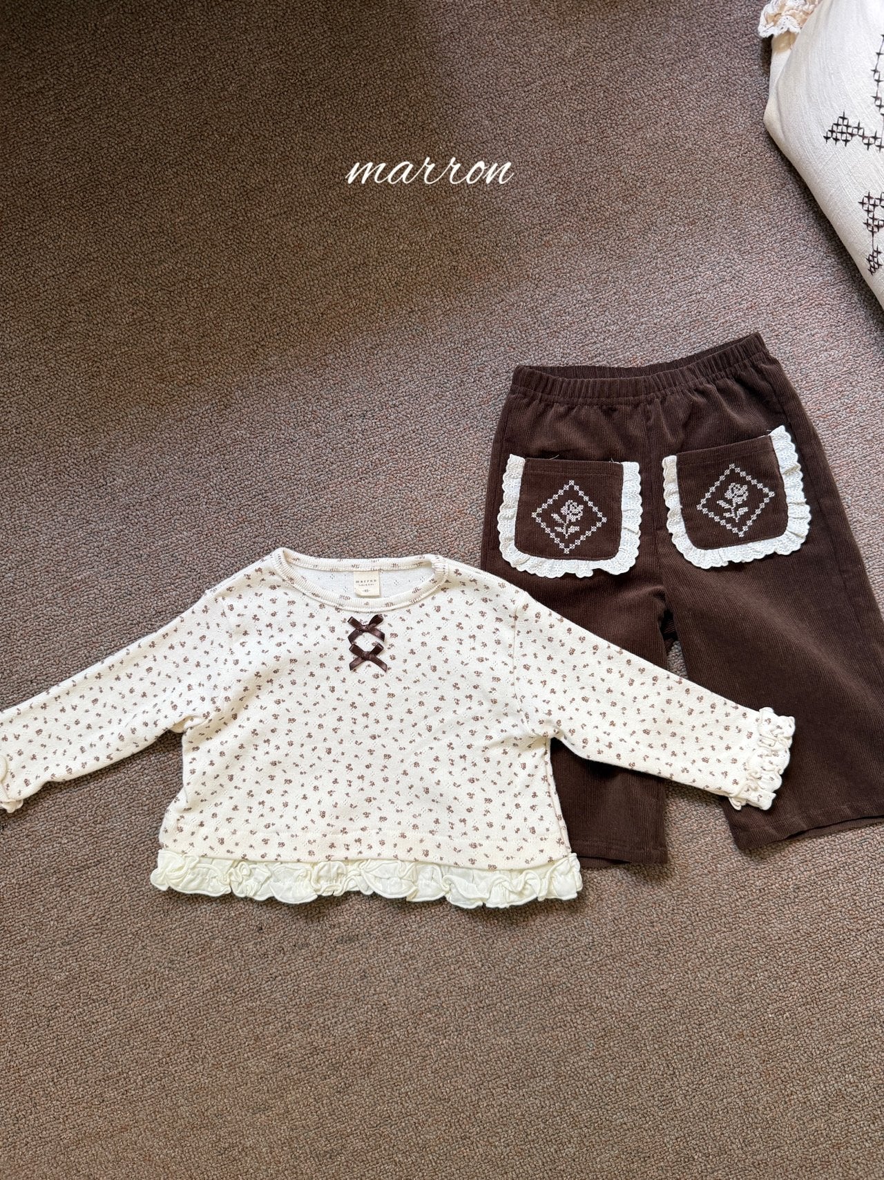 ［marron］Rose pocket pants
