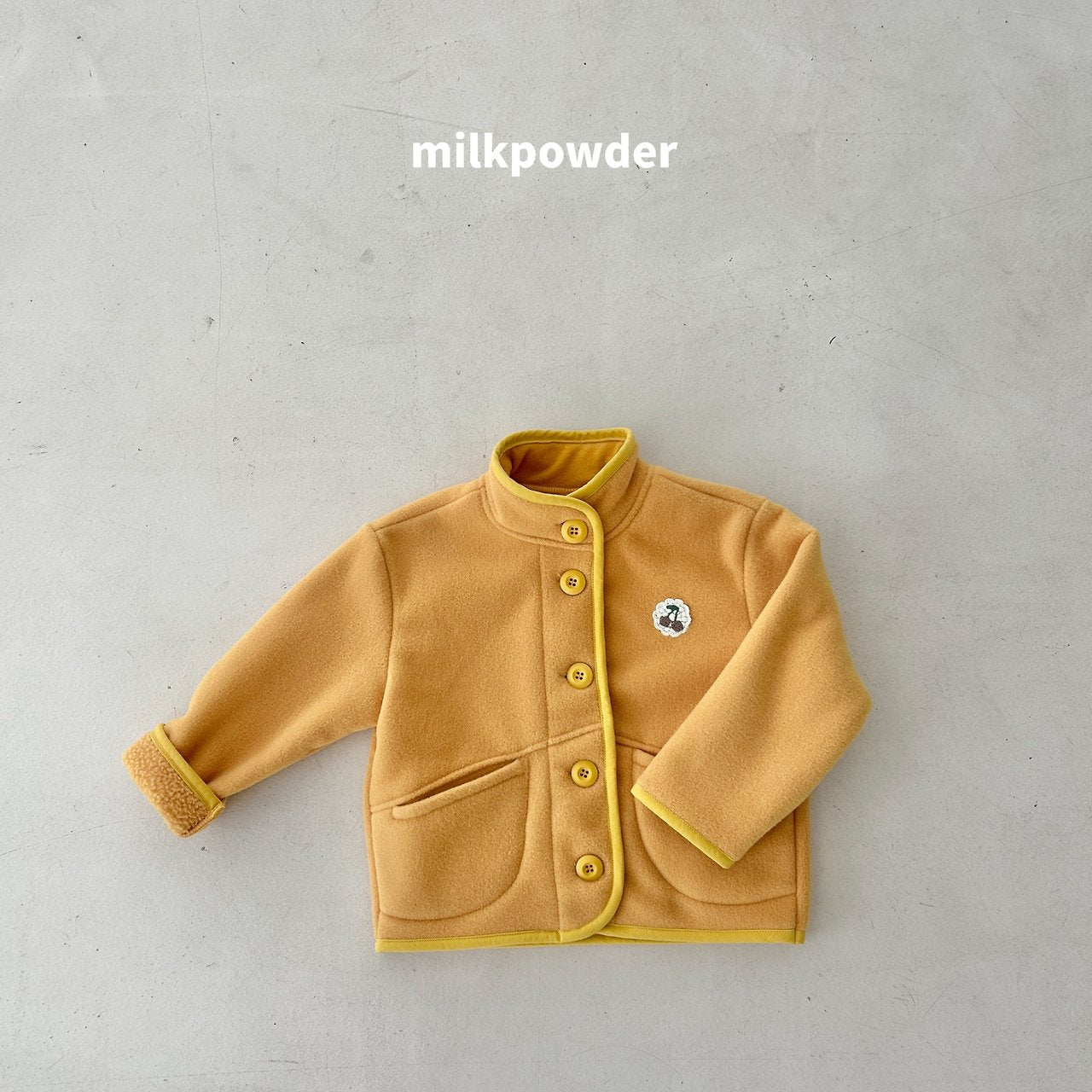 ［milk powder］Puff fleece jumper