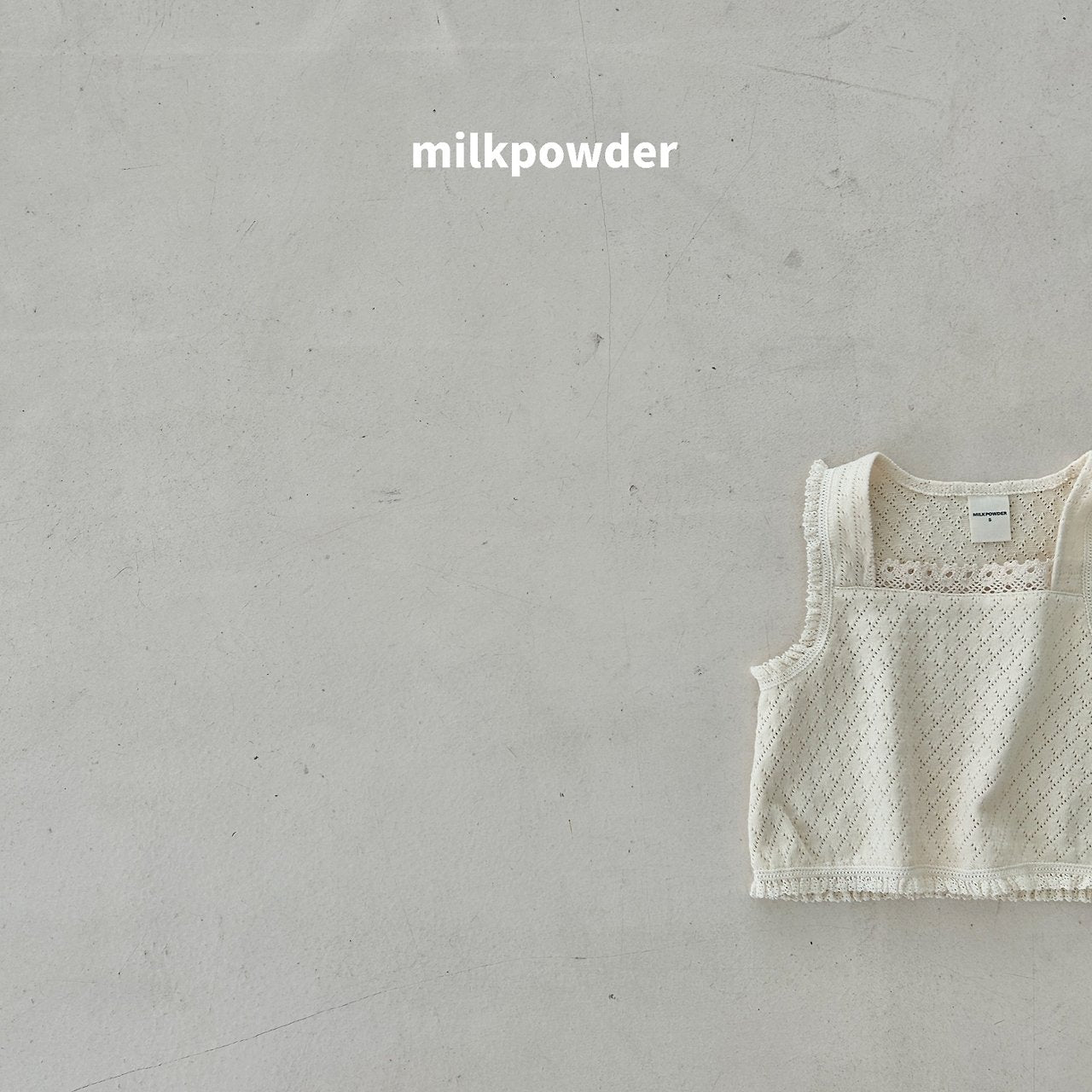 ［milk powder］Lime lace vest