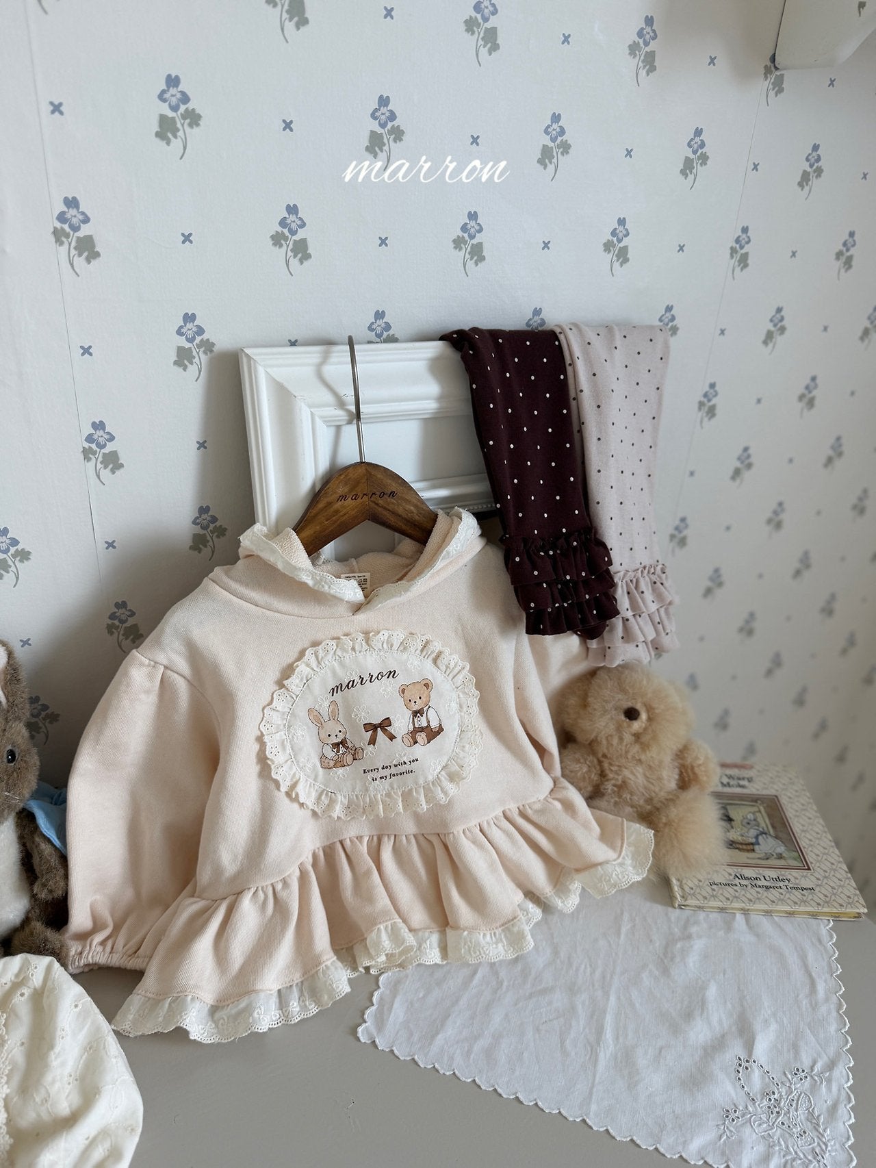 ［marron］Toto lace hoodie