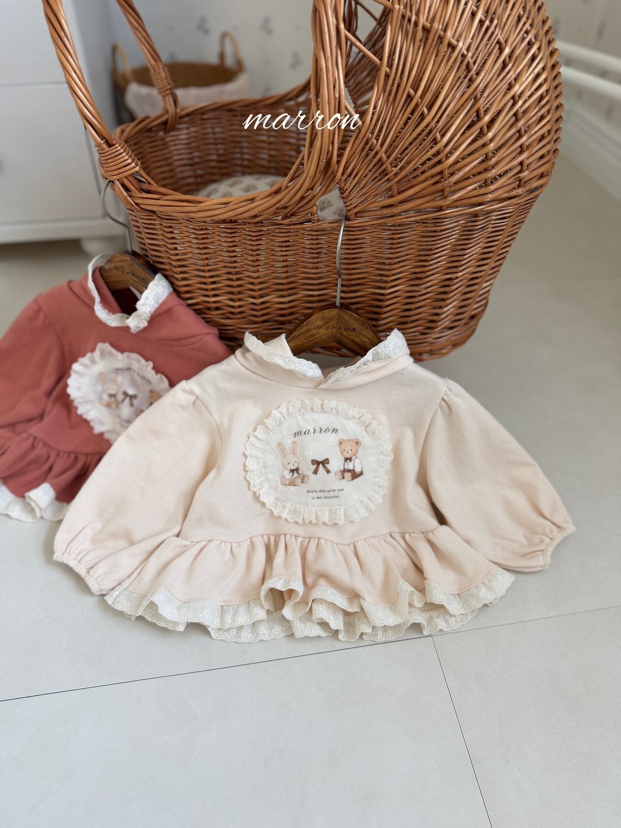 ［marron］Toto lace hoodie