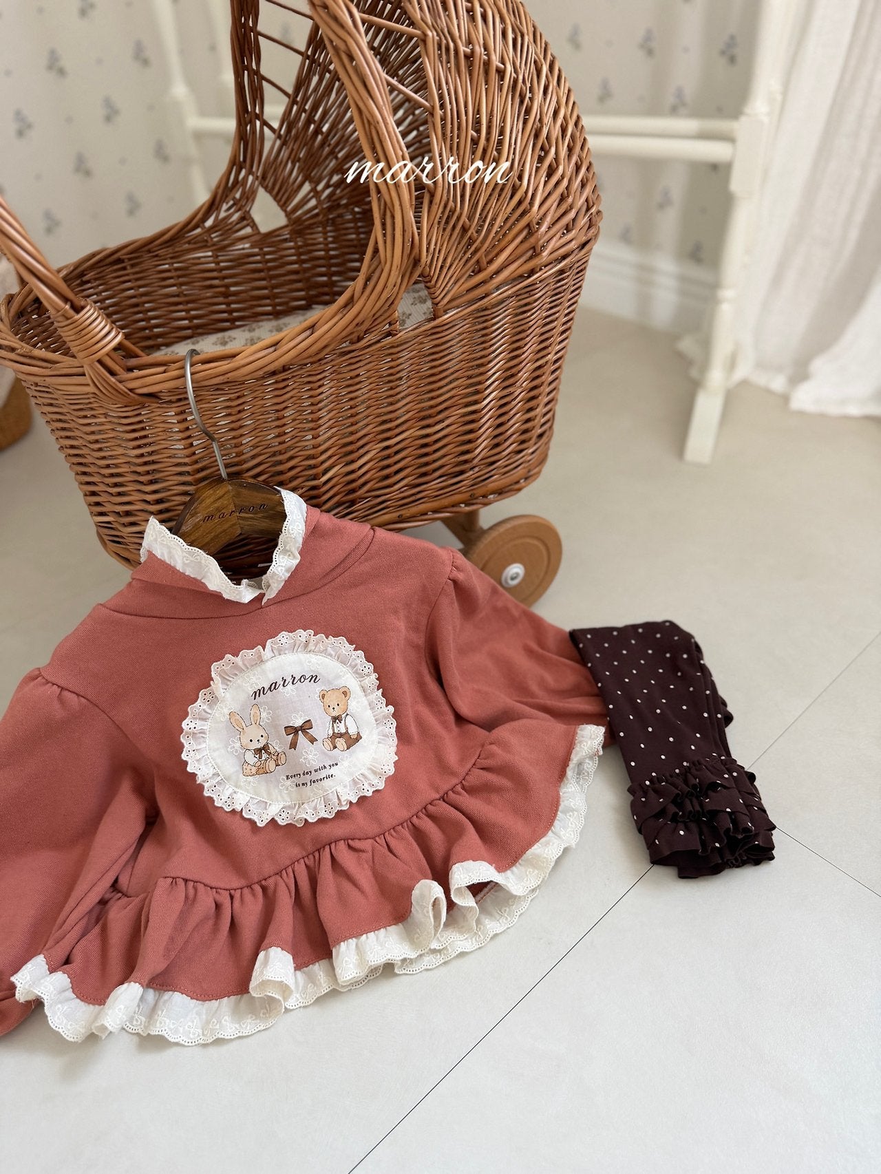 ［marron］Toto lace hoodie