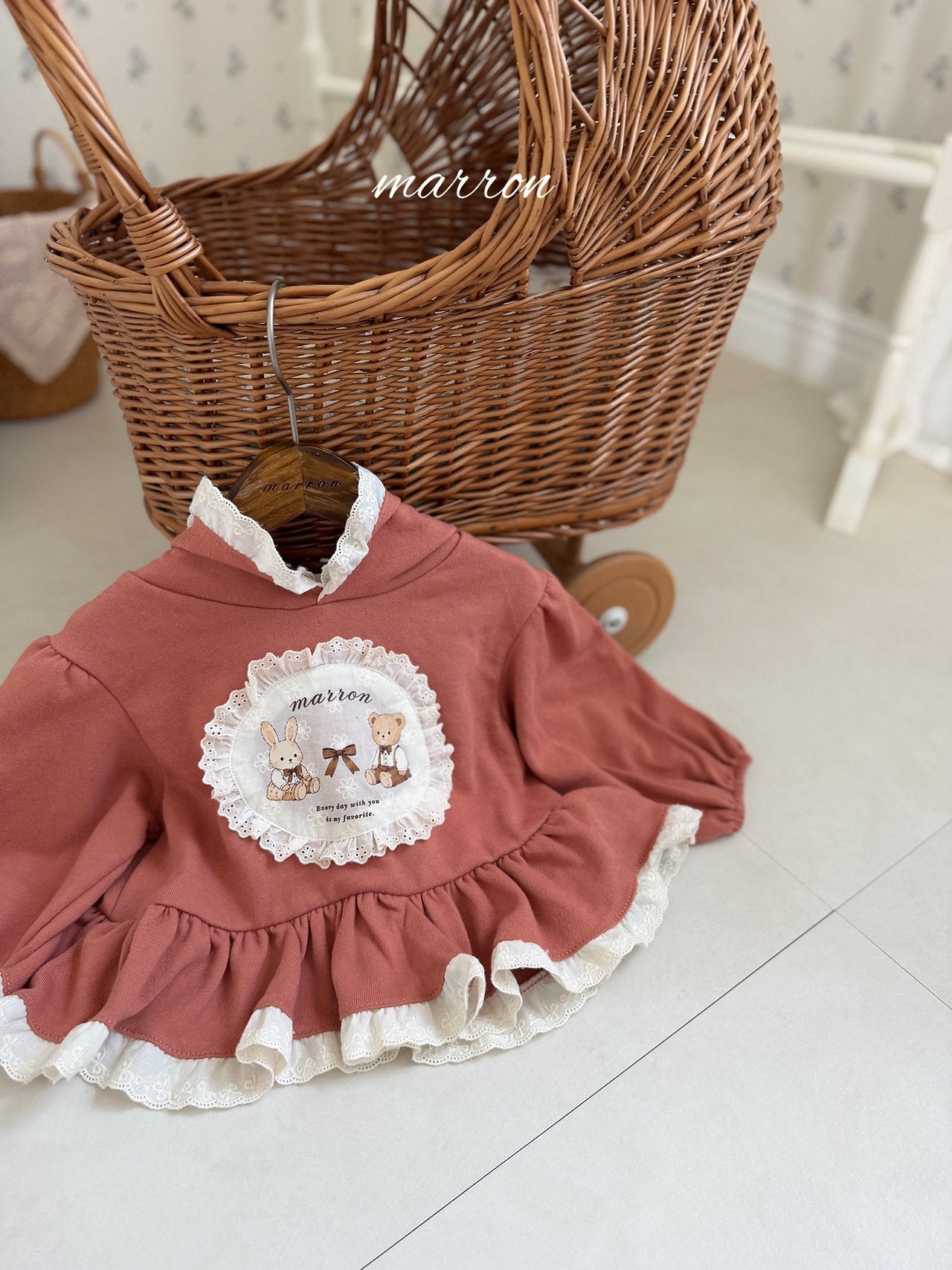 ［marron］Toto lace hoodie