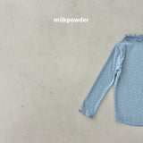 ［milk powder］Mellow flower tee