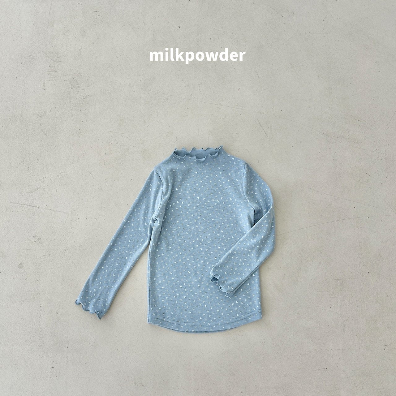 ［milk powder］Mellow flower tee