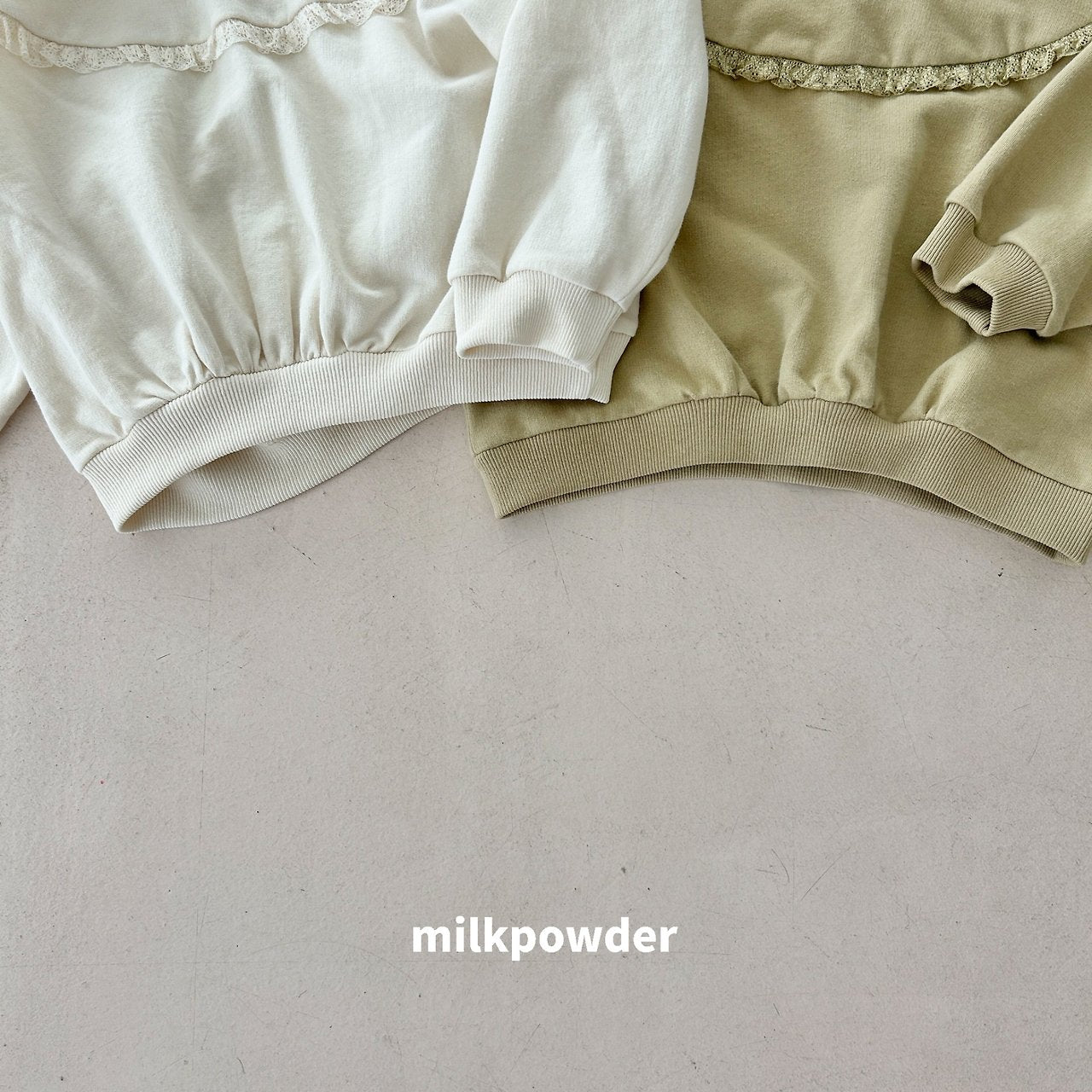 ［milk powder］Olive lace mtm