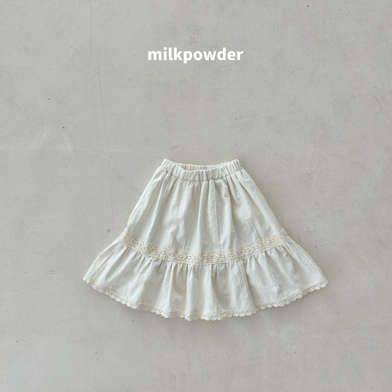 ［milk powder］Mei lace skirt