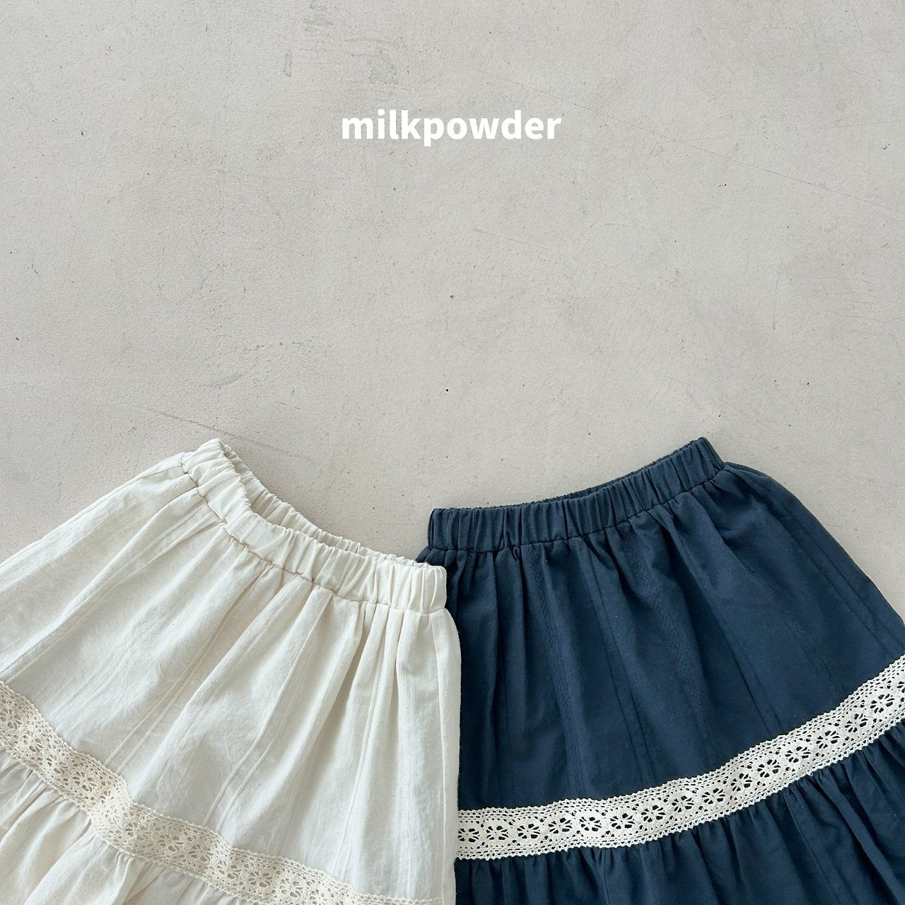 ［milk powder］Mei lace skirt