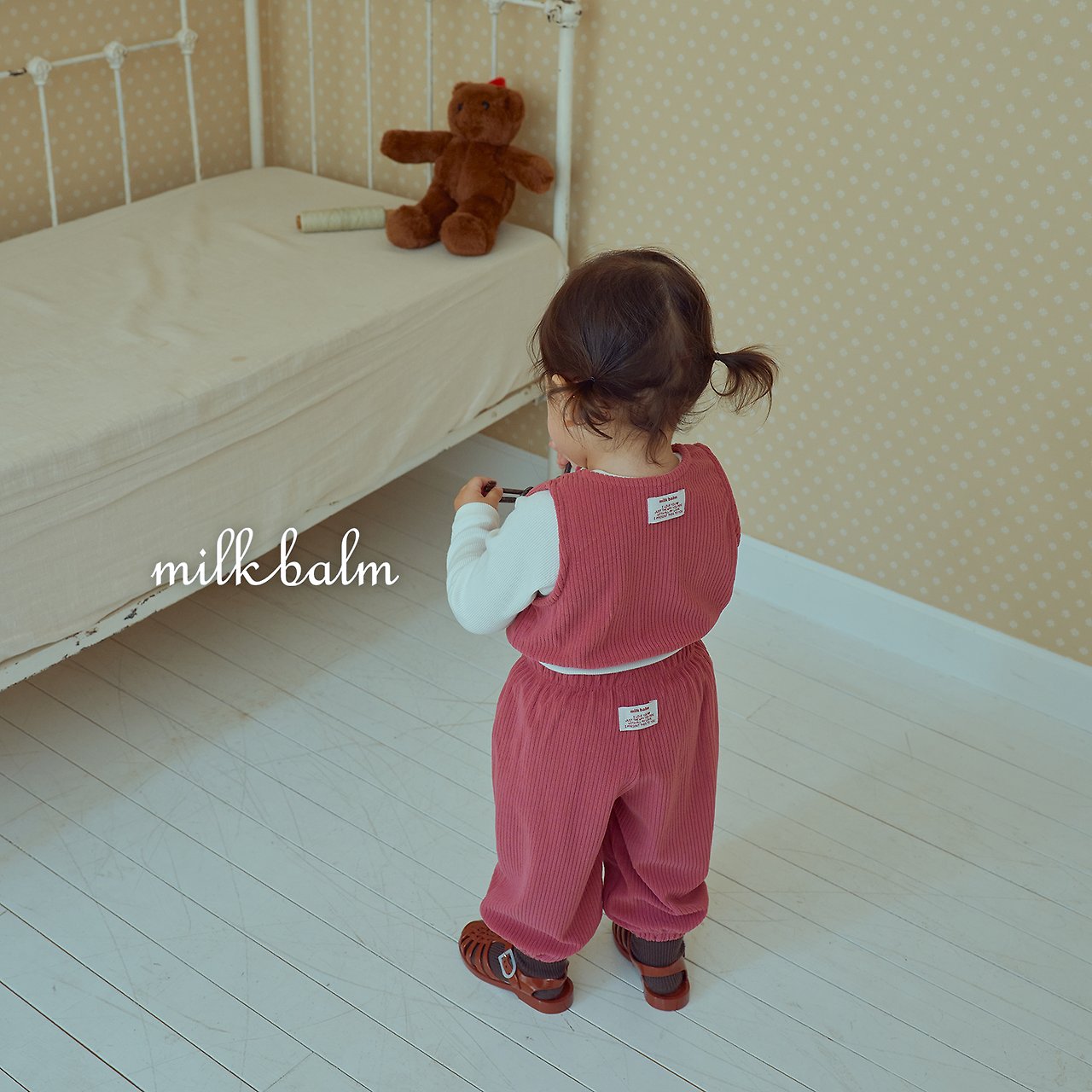 ［milk balm］Dui jogger pants