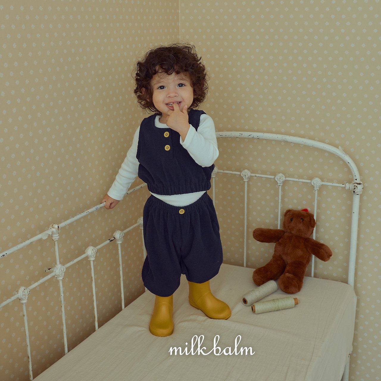 ［milk balm］Dui button vest