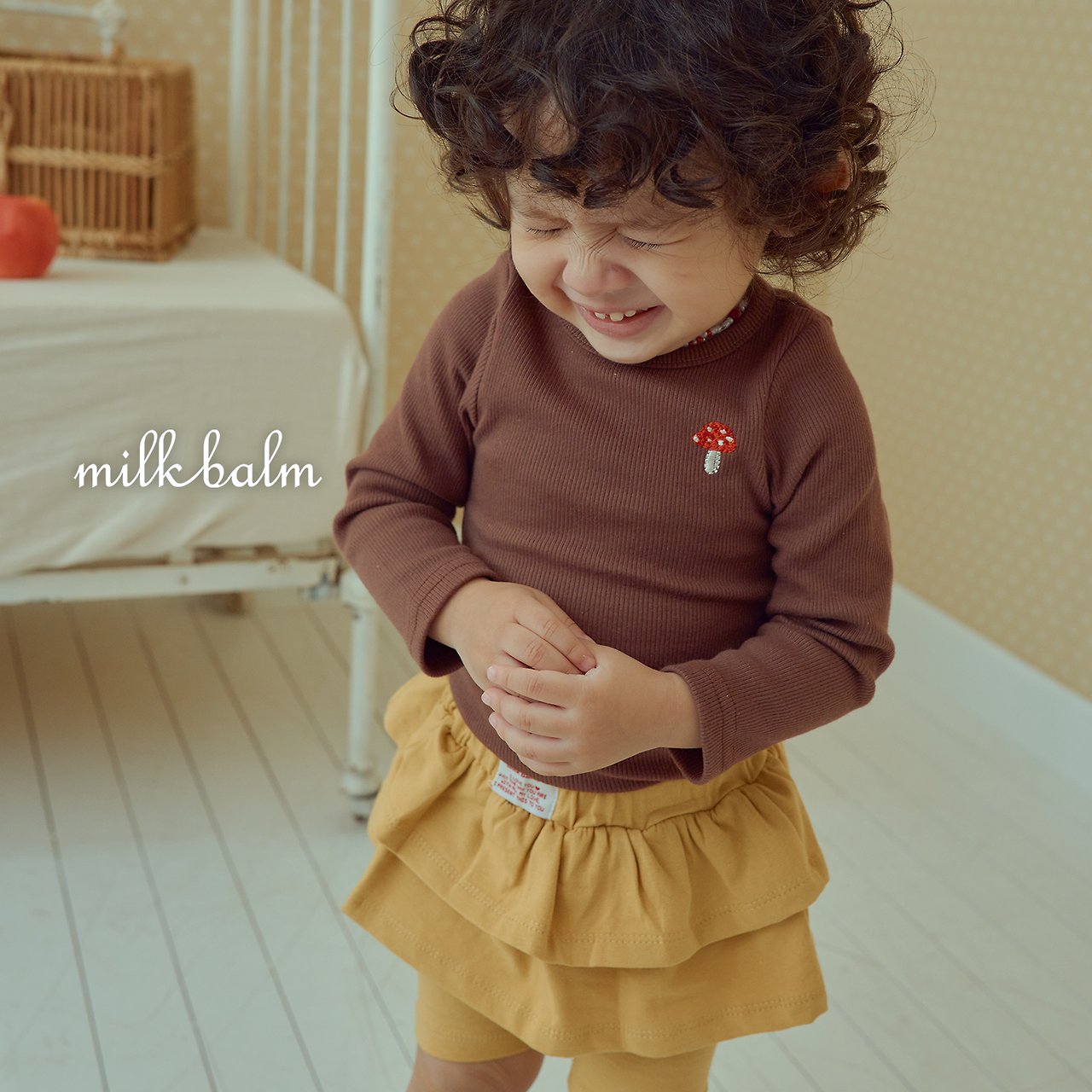 ［milk balm］Mushroom tee