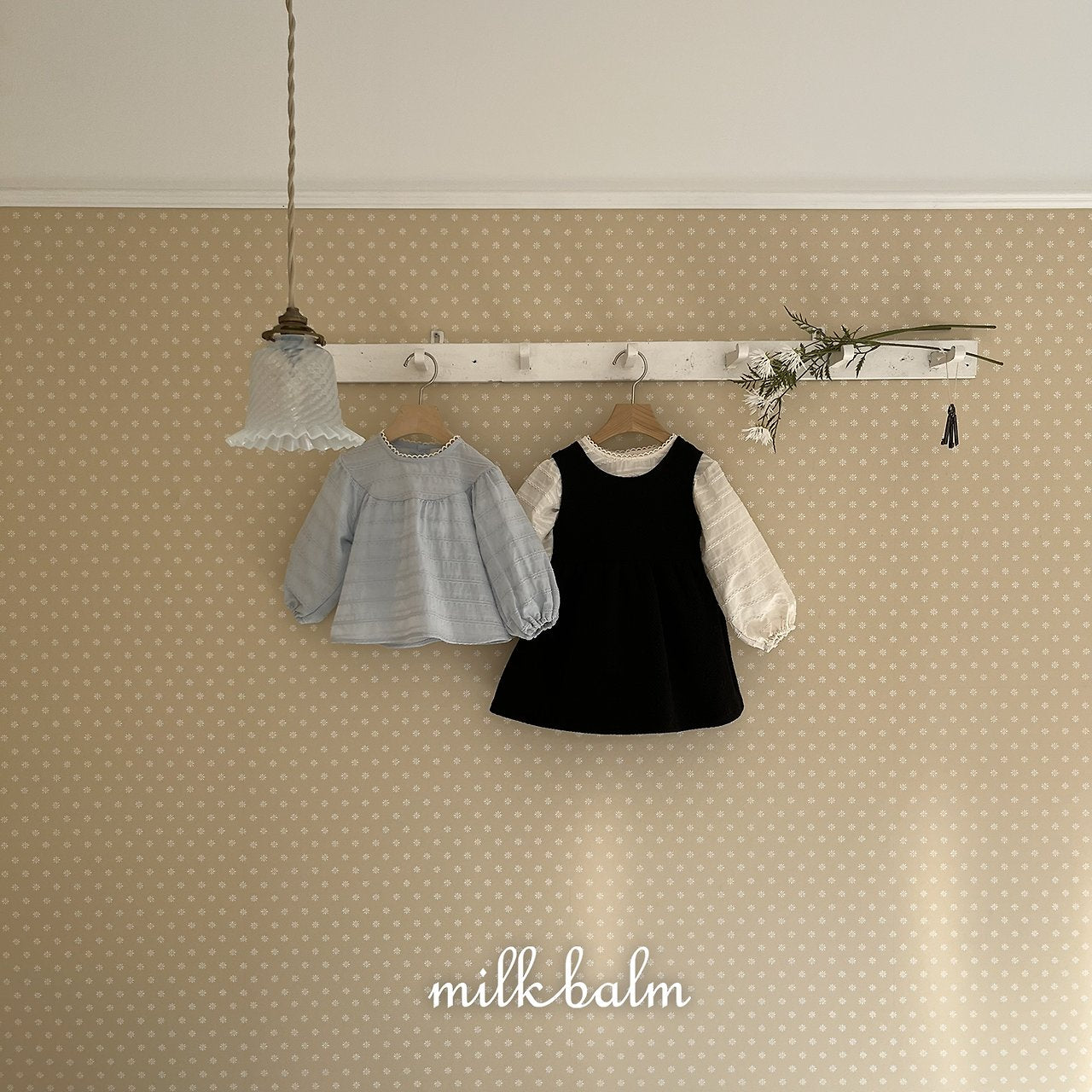 ［milk balm］Emboss jaquard one-piece
