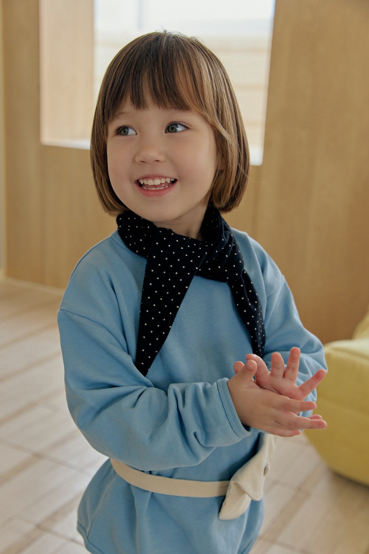 ［mome］Point scarf