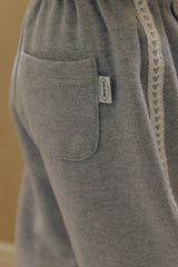 ［mome］Lovelove jogger pants