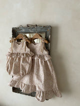 ［Anne shirley］Signature frill ribbon one-piece (flower)