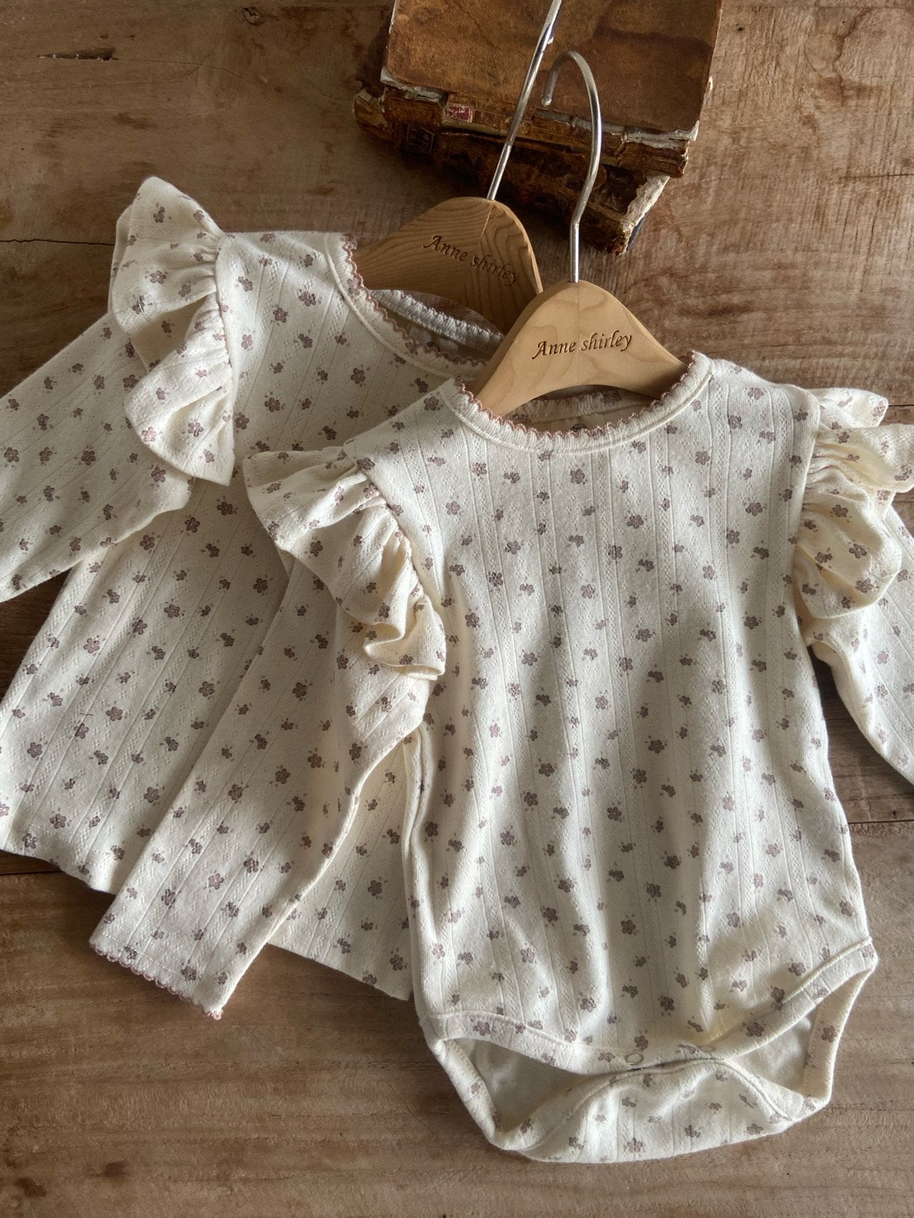 ［Anne shirley］Joan wing rompers (flower)