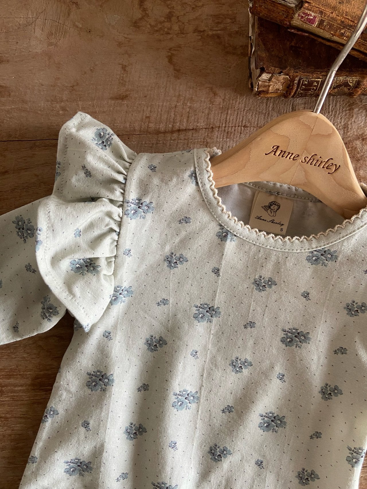 ［Anne shirley］Joan wing rompers (flower)