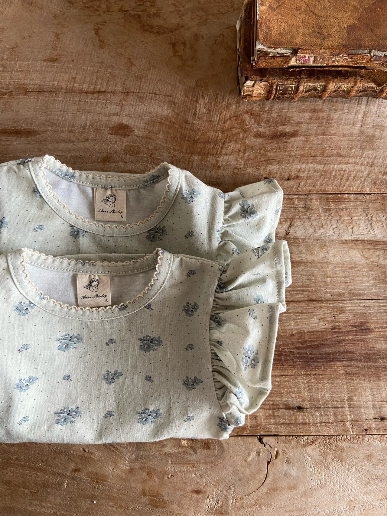 ［Anne shirley］Joan wing rompers (flower)
